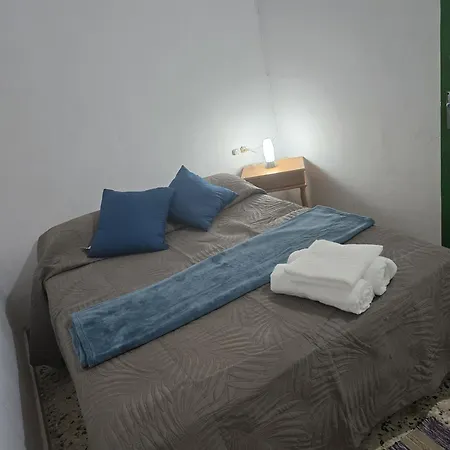 Feriehus 3br Rustic House - Seaviews & Minibar *